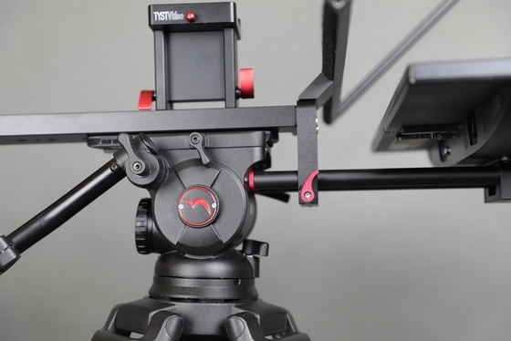 Teleprompter de pantalla doble de 22 pulgadas para interiores y exteriores en TYSTVideo