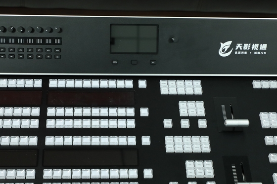 Panel de control TYST de la serie ATEM Constellation y Television Studio de BlackMagic